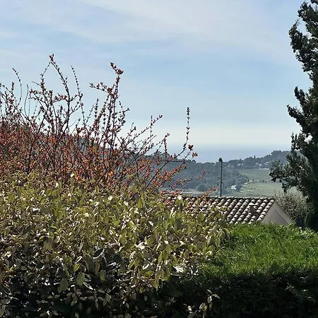Maison Individuelle 2 Avec Jardin, Piscine Et Tennis, Proche Du Centre-village - Fr-1-726-44 Holiday home *